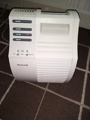 £50 • Buy Honeywell HEPA Air Purifier True HEPA Air Cleaner - HA170E