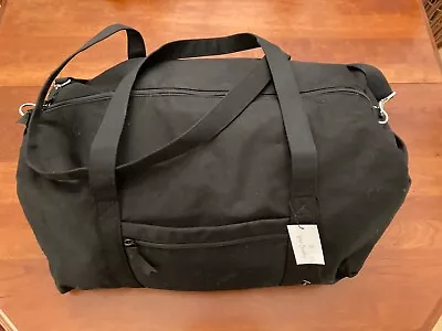 NWT Vera Bradley Large Solid Black  & Floral Travel Duffel Bag Cotton Weekender • $75