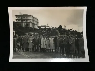 #12293 Japanese Vintage Photo 1940s /Man Woman People Landscape • £4.85