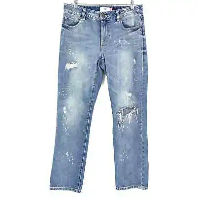 Cabi Women's Size 4 100% Boyfriend Jeans Light Wash Distressed • $29.23