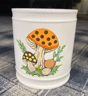 Vintage 1982 Sears Roebuck MERRY MUSHROOM 6.5” Tall Canister/Utensil Holder • $25