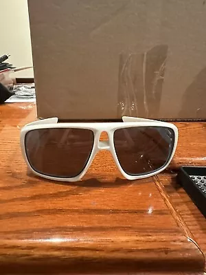 Oakley Dispatch White Black OO9090-03 Men Sunglasses • $100