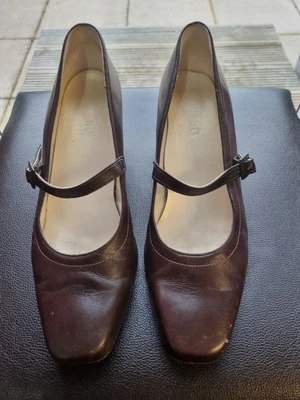£5 • Buy Womens Brown Equity Mid Heels Shoes Size 7 Leather