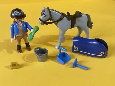 Playmobil Champion Horse & Jockey Stables • £5.99