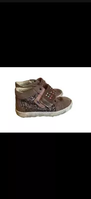 Naturino Girls Trainers • £5