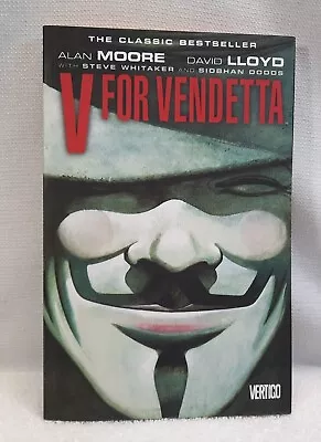 V For Vendetta - Paperback By Moore Alan Comic FREE SHIPPING • $9.95
