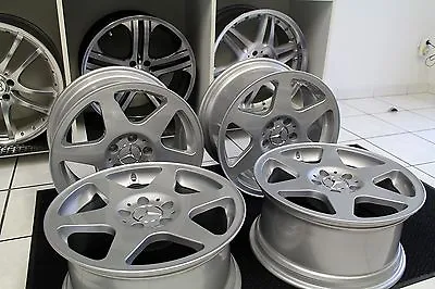 Genuine Mercedes-Benz 17   EVO Rims E500 W124 500E 8.25J X 17 Et34new • $2022.44