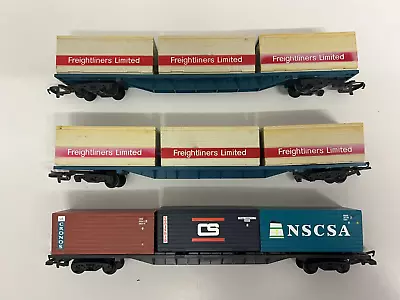 Hornby OO Gauge X3 Container Wagons With Loads - Unboxed • £4.99