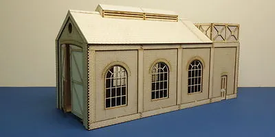 O Gauge (7 Mm) Small Engine Shed With Water Tank - LCC B 70-11 • $128.80