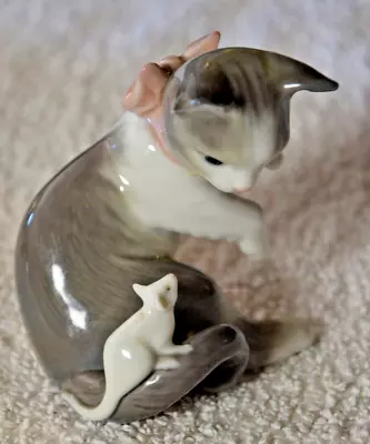 Lladro #5236 Cat With Pretty Pink Bow And Mouse On Tail • $51.83