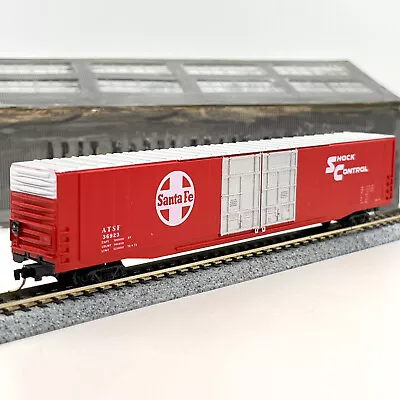 Arnold 5320 Santa Fe 85 Ft Auto Parts Boxcar ATSF 36923 MTL Trucks N Scale • $21.99