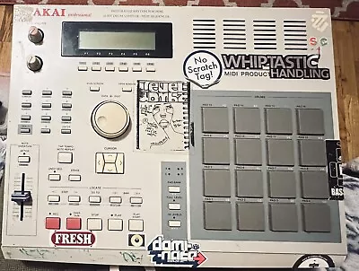 AKAI MPC 2000 W/ 8 OUTPUTS. Powers On Needs OS Disk Needs Few Minor Upgrades • $600