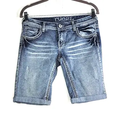Rue 21 Women's Bermuda Denim Shorts Size 5 Sequin Stitch Blue Jean 19X10 • $7.85
