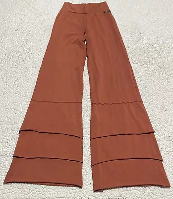 Matilda Jane Pants Women's Small S Red Finn Tiered Flare Yoga Pull On Boho 22x32 • $22