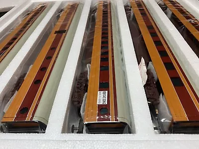 Weaver Scale Milwaukee Road Hiawatha5 Car Aluminum Passenger Set 3rail • $101