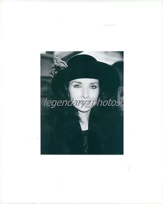 1992 Portrait Of Actress Morgan Brittany Original News Service Photo • $14.99