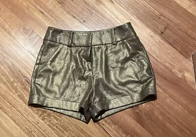$18 • Buy Forever New Stunning Metallic Gold Fabric Short Shorts Size 8