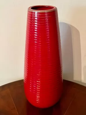 Tall Red Ceramic Ribbed Vase. 30cm Tall • £7.99