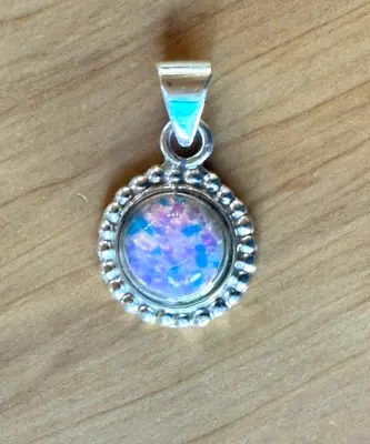 Mexican Sterling Silver Pendant/Necklace With Round Mexican Opal Inlay • $48