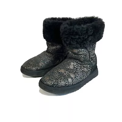 UGG Classic Tall Snow Boots Womens Size 6 Black Leather Fur Trim Metallic RARE • $28.70