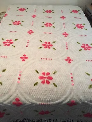 VTG Chenille Flower Bedspread W/Fringe Queen/King* SEE MEASURE Polyester Blend • $59.50