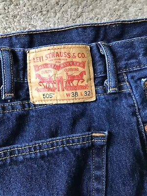 Levi's 505 Regular Fit Jeans Mens 38 X 32 Classic Blue Jean Denim Levis • $5