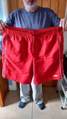 Men's Red Umbro Swim Shorts Size XL • £3