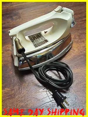 Vintage 1960's Sears Proctor Silex Steam Iron Laundry Model # 1922W Made In USA • $35