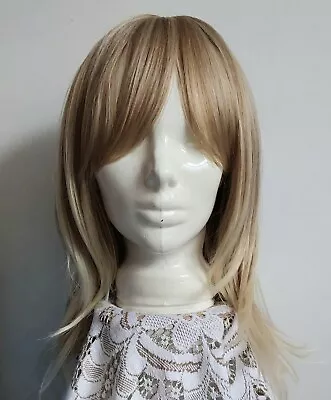 Long Warm Blonde Wig With Fringe. Feathered Cut Straight Hair Wig • £20