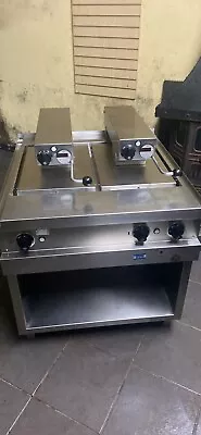 £1500 • Buy Commercial Grade Grill Double Clam Griddle MKN