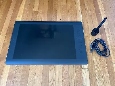 Wacom Intuos Pro Large Pen Tablet PTH-851 USB • $18.50