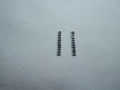 68 Ω Ohms (680) 20pcs SMD/SMT 0805 Resistors ( YAGEO ) • $2.95