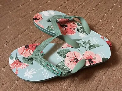 Salt Rock Floral Flip Flops 5 • £0.99