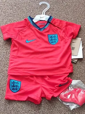 England Footbal Kit Age 6-9 Months BNWT • £14