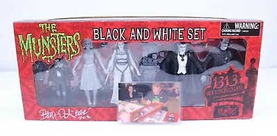 Signed Autographed Action Figure Toy The Munsters B&W Set Eddie Diamond Selcet • $399.99
