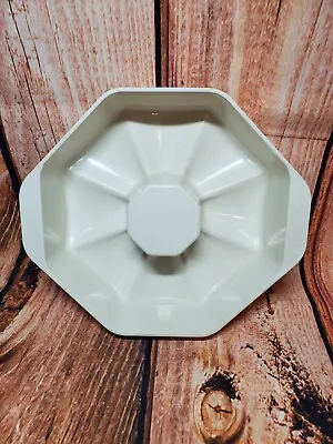 Fluted Cake Pan By Anchor Hocking #643-12  - Vintage Cookware - Microwave Safe • $12