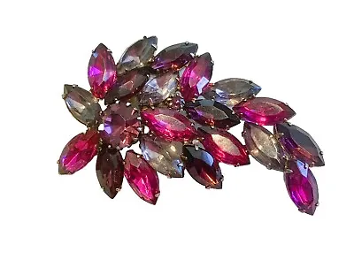 Vintage Smokey Gray Fuchsia Pink Marquise Rhinestone Gold Tone Brooch Pin • $30.72