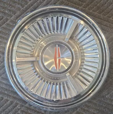 One(1) Vintage Oldsmobile Starfire Hubcap Wheel Cover 1962 16  #V4 • $53.39