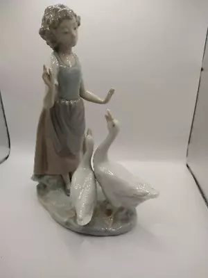  NAO By Lladro -Teaching The Geese 11  Figurine - Statue Hand Made & Painted 🎁 • £58.50