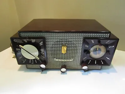 Vintage Zenith Table Clock Radio Model X733 Vacuum Tubes (AM-FM) DISPLAY PIECE • $80