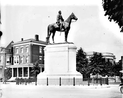 New Civil War Photo: Monument To Thomas Stonewall Jackson In Richmond - 6 Sizes! • $5.99