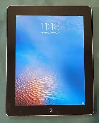 Apple IPad 2 Wi-Fi A1395 16GB Silver Unlocked 9.7  IOS Tablet Keyboard Bundle • $30