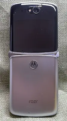 Motorola Moto Razr 5G 256gb Silver XT2071-2 (AT&T Only) *DISCOUNT ISSUE*#MOT4 • $154.75
