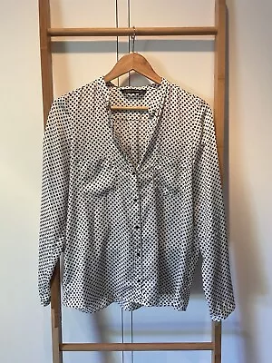 Zara Women’s Shirt Size M • $2