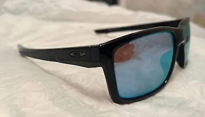 $100 • Buy Oakley Mainlink Sunglasses - Black - Blue Deep Water Polarised Lens  - Oo9264-21