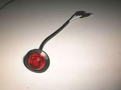 Maxxima 3/4 Mini Truck Trailer Red 3 LED Hot Spot Clearance Marker Light M09300R • $9.99