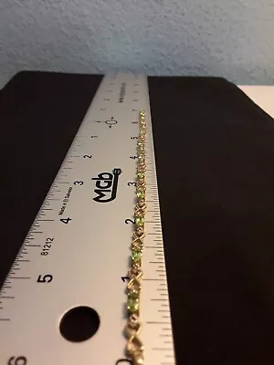 10k GoldGREEN PERIDOT GEMSTONES+ Diamond Accents Tennis Bracelet 6.75  4.5 G  • $202