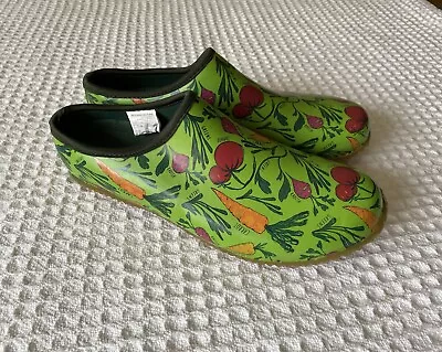 New WESTERN CHIEF Green Veg Out Vegetable Clog Waterproof Rubber Garden Mules 11 • $65