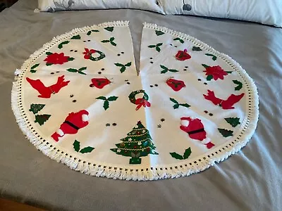 Vintage Christmas Fringed Tree Skirt Felt. 41”. Sequins Santa Trees Clean! • $19.99