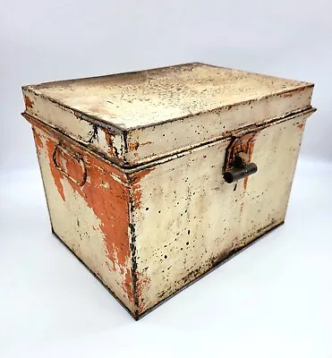 Vintage Kreamer Ware Tin Bread Box W/Latch • $59.95